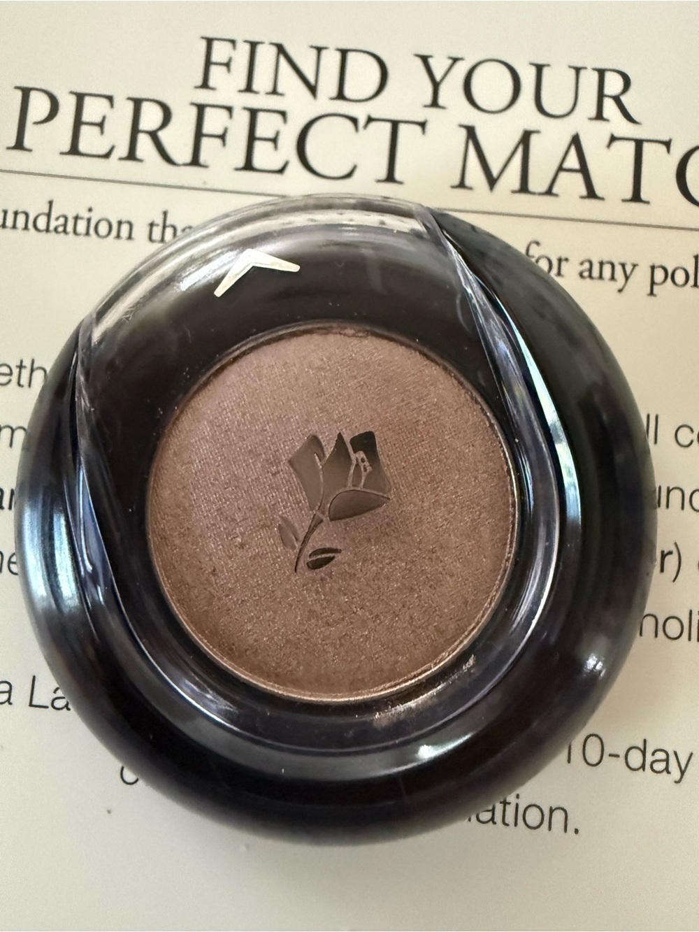 NWOT Lancome Luminous Taupe Metallic Eyeshadow